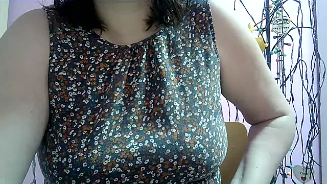 Lucinka1 online show from 02.01.25