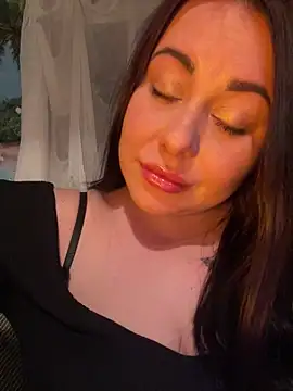 DaisyStreet online show from 04.18.26