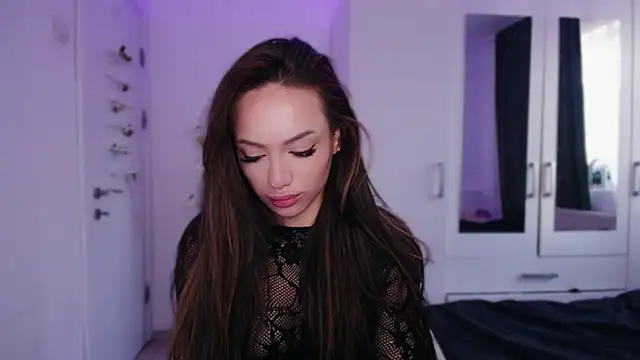 KaylaLaine online show from 11.01.25