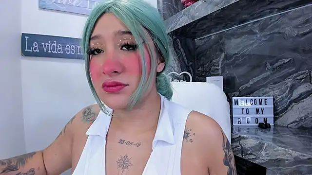 miss danika online show from 11.27.25