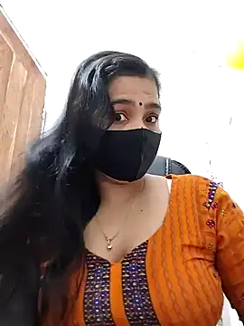 Ritusri Dotta online show from 02.06.25