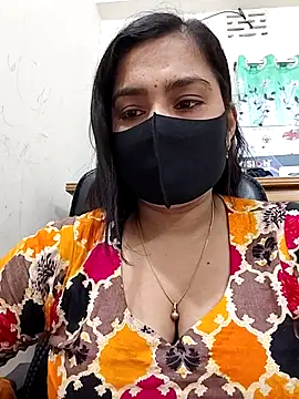 Snapshot of Ritusri_Dotta chatting on 02.04.26 Ritusri Dotta online show from 02.04.26