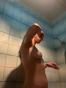 LikaCat online show from 09.15.25