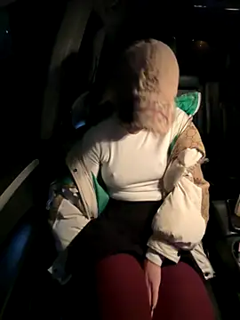 LikaCat online show from 10.23.25