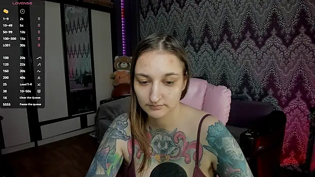 Snapshot of AlexRacc00n chatting on 12.06.24 AlexRacc00n online show from 12.06.24