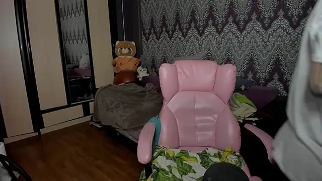 Snapshot of AlexRacc00n chatting on 01.29.25 AlexRacc00n online show from 01.29.25