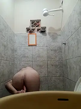 Snapshot of MysticalPolluter chatting on 02.15.26 MysticalPolluter online show from 02.15.26