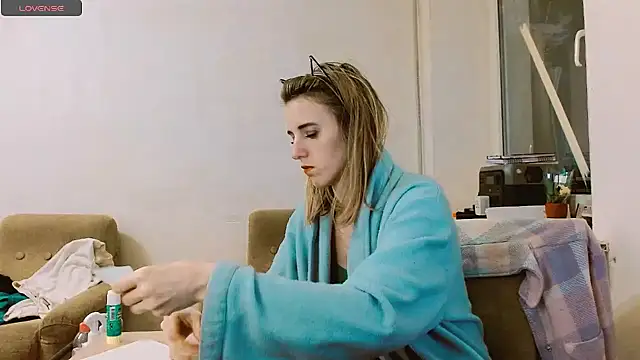 Snapshot of RosaJil chatting on 03.12.25 RosaJil online show from 03.12.25