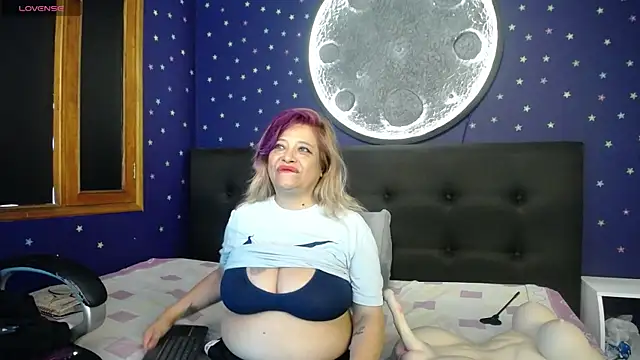 Snapshot of Natasha_699 chatting on 07.11.26 Natasha 699 online show from 07.11.26
