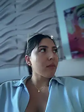 Snapshot of MarianaBenz chatting on 02.27.25 MarianaBenz online show from 02.27.25