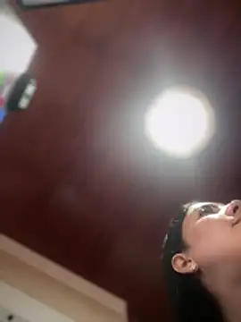 Snapshot of MarianaBenz chatting on 11.07.25 MarianaBenz online show from 11.07.25