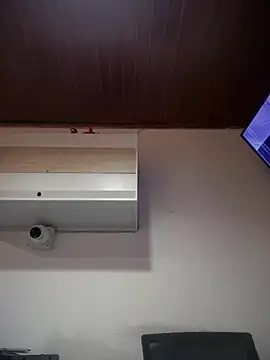 MarianaBenz online show from 02.10.26