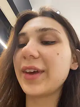 QuitieLia online show from 01.10.25