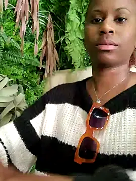 Jeniffer Jarvis online show from 02.17.25