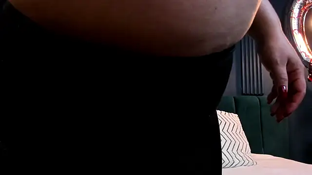 Snapshot of taylor_bennet chatting on 02.28.25 taylor bennet online show from 02.28.25