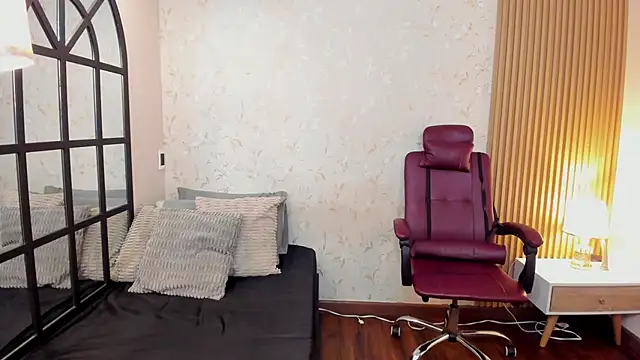 Snapshot of taylor_bennet chatting on 03.09.25 taylor bennet online show from 03.09.25