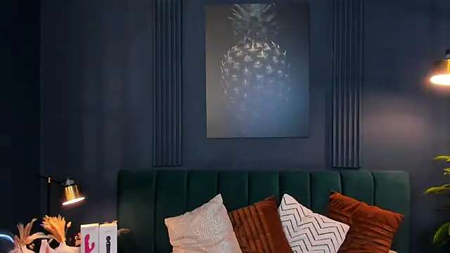 Snapshot of taylor_bennet chatting on 03.10.25 taylor bennet online show from 03.10.25