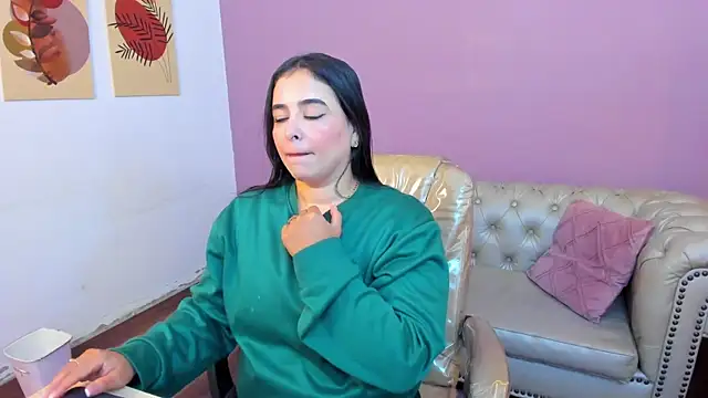 Snapshot of taylor_bennet chatting on 09.13.25 taylor bennet online show from 09.13.25