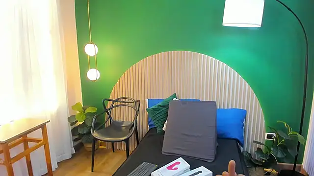 Snapshot of taylor_bennet chatting on 09.28.25 taylor bennet online show from 09.28.25