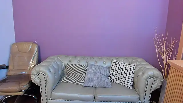 Snapshot of taylor_bennet chatting on 10.06.25 taylor bennet online show from 10.06.25