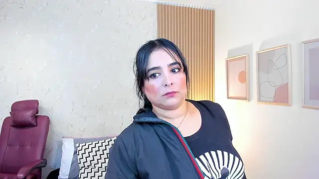 Snapshot of taylor_bennet chatting on 11.07.25 taylor bennet online show from 11.07.25