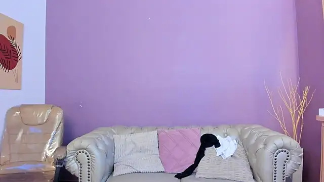 Snapshot of taylor_bennet chatting on 11.25.25 taylor bennet online show from 11.25.25