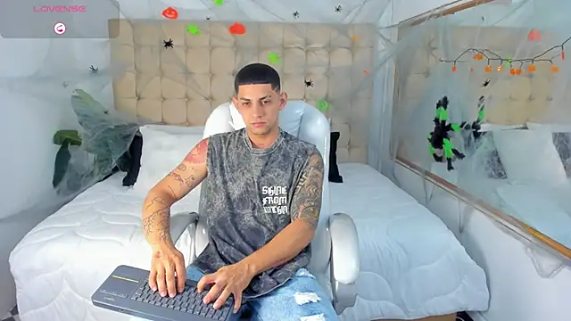 Alex cute77 online show from 10.07.25