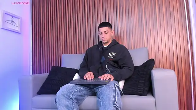 Alex cute77 online show from 02.09.26