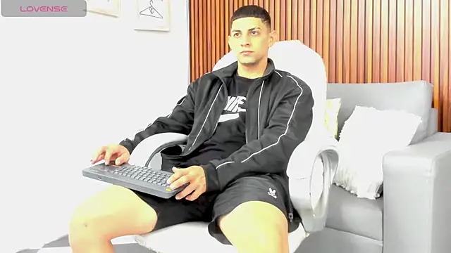 Alex cute77 online show from 05.23.26