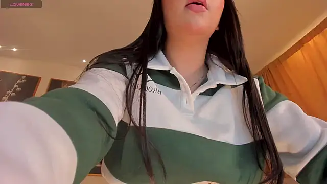 LindseyMoss online show from 12.16.24