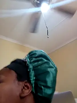 Real1SweetQueen online show from 03.03.25