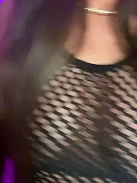 Snapshot of karrola chatting on 12.30.24 karrola online show from 12.30.24