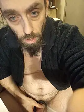 Snapshot of teekoine1 chatting on 01.04.25 teekoine1 online show from 01.04.25