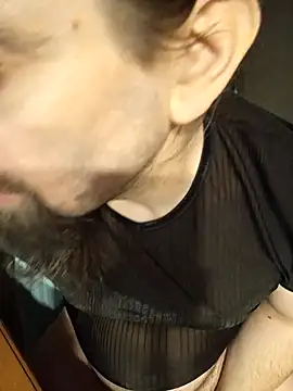 Snapshot of teekoine1 chatting on 01.11.25 teekoine1 online show from 01.11.25