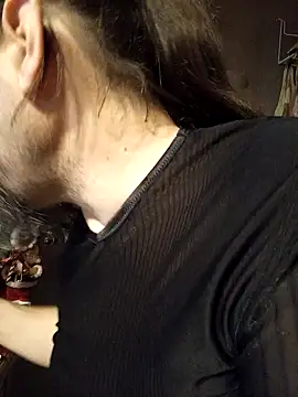 Snapshot of teekoine1 chatting on 01.12.25 teekoine1 online show from 01.12.25