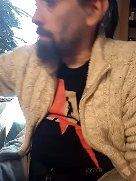 Snapshot of teekoine1 chatting on 01.16.25 teekoine1 online show from 01.16.25