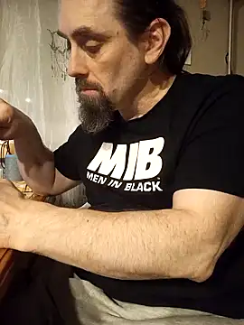 Snapshot of teekoine1 chatting on 01.29.25 teekoine1 online show from 01.29.25