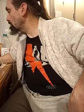 Snapshot of teekoine1 chatting on 11.05.25 teekoine1 online show from 11.05.25