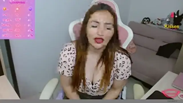 EVA GRAYS online show from 02.25.26