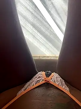 MariaLorenaah online show from 10.20.25