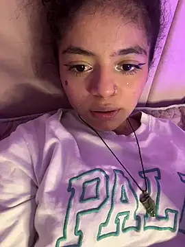 Winnifer Gonzal online show from 03.13.25