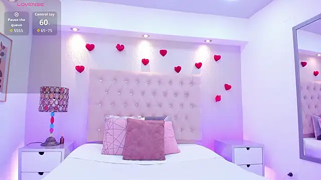 NatyQueen  online show from 02.27.26