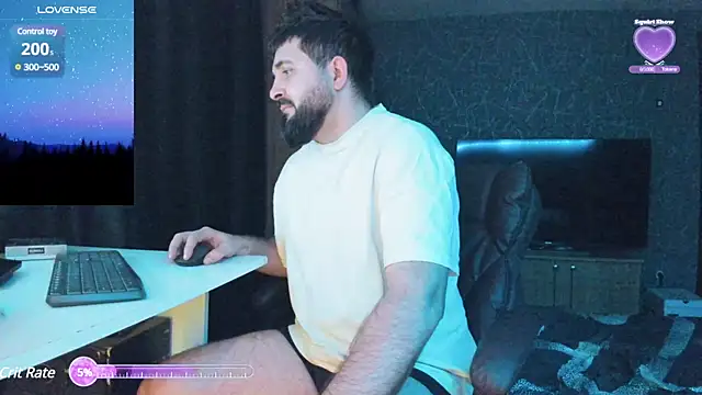 Snapshot of Eduu2322 chatting on 12.26.24 Eduu2322 online show from 12.26.24