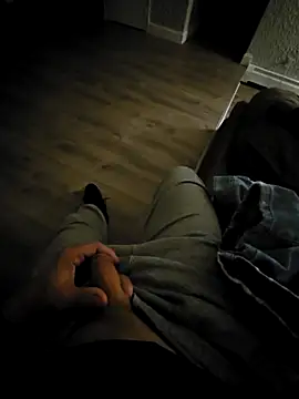 Snapshot of Cemg chatting on 01.13.26 Cemg online show from 01.13.26