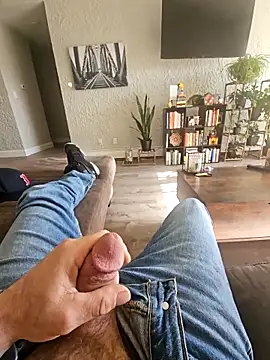 Snapshot of Cemg chatting on 02.28.26 Cemg online show from 02.28.26