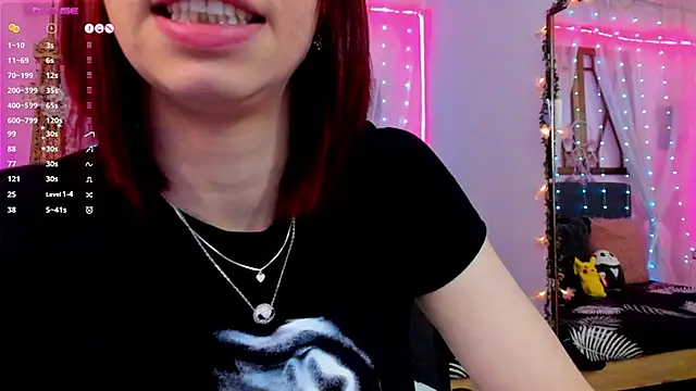 Snapshot of laura_olssen chatting on 09.16.25 laura olssen online show from 09.16.25