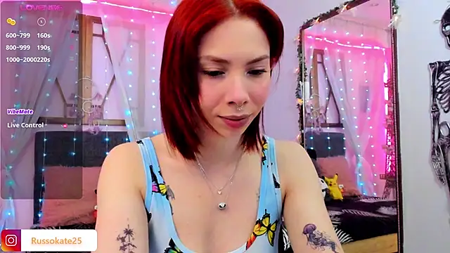 Snapshot of laura_olssen chatting on 09.22.25 laura olssen online show from 09.22.25