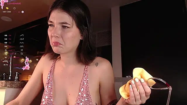 Snapshot of CherryBlossom___ chatting on 12.24.24 CherryBlossom online show from 12.24.24