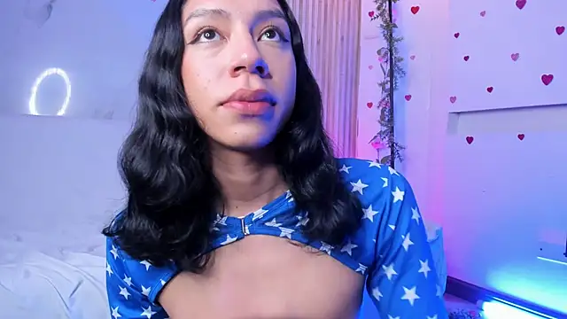 Snapshot of AdammClark1 chatting on 02.15.25 AdammClark1 online show from 02.15.25