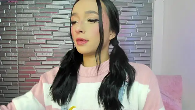 issagarcia online show from 02.19.25